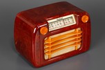 Oxblood Red Swirl Sentinel 284 ’Wavy Grill’ Catalin Radio